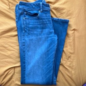 American Eagle Outfitters Kick Boot light washed denim jeans